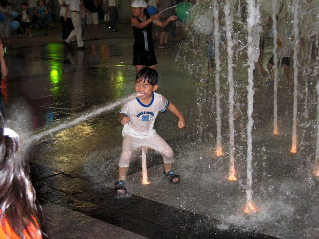 fountain kid